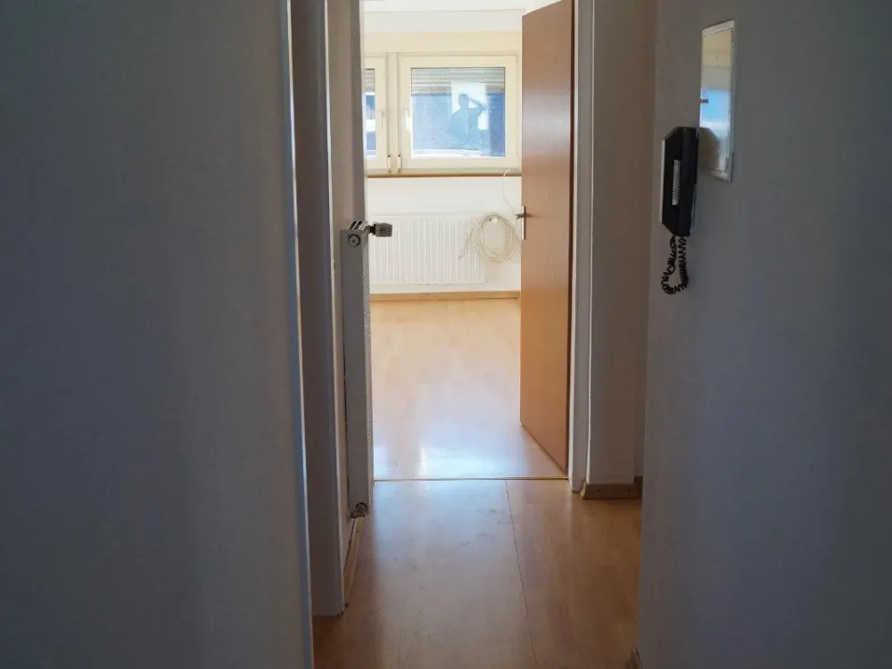 Wohnung ( 3-Zimmer + Mansarde)