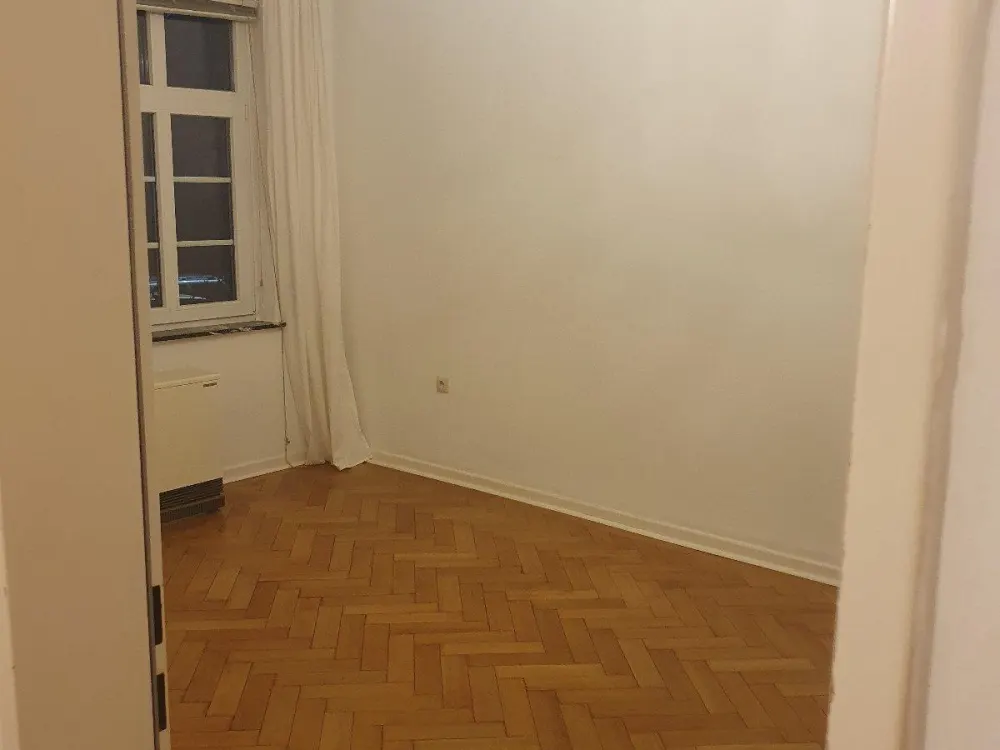 1 Z. Whg. Schwachhausen/ab 01.10.26, ca.30 QM