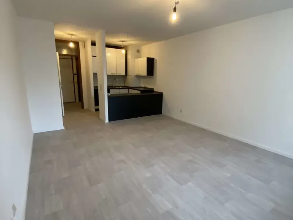 ...Ehrensache.. - 1,5 Zimmer Wohnung mit Einbauküche in Bochum Stiepel