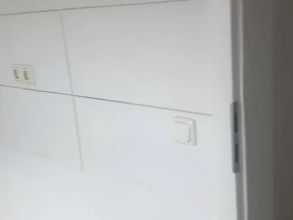 NACHMIETER GESUCHT 2 ZIMMER