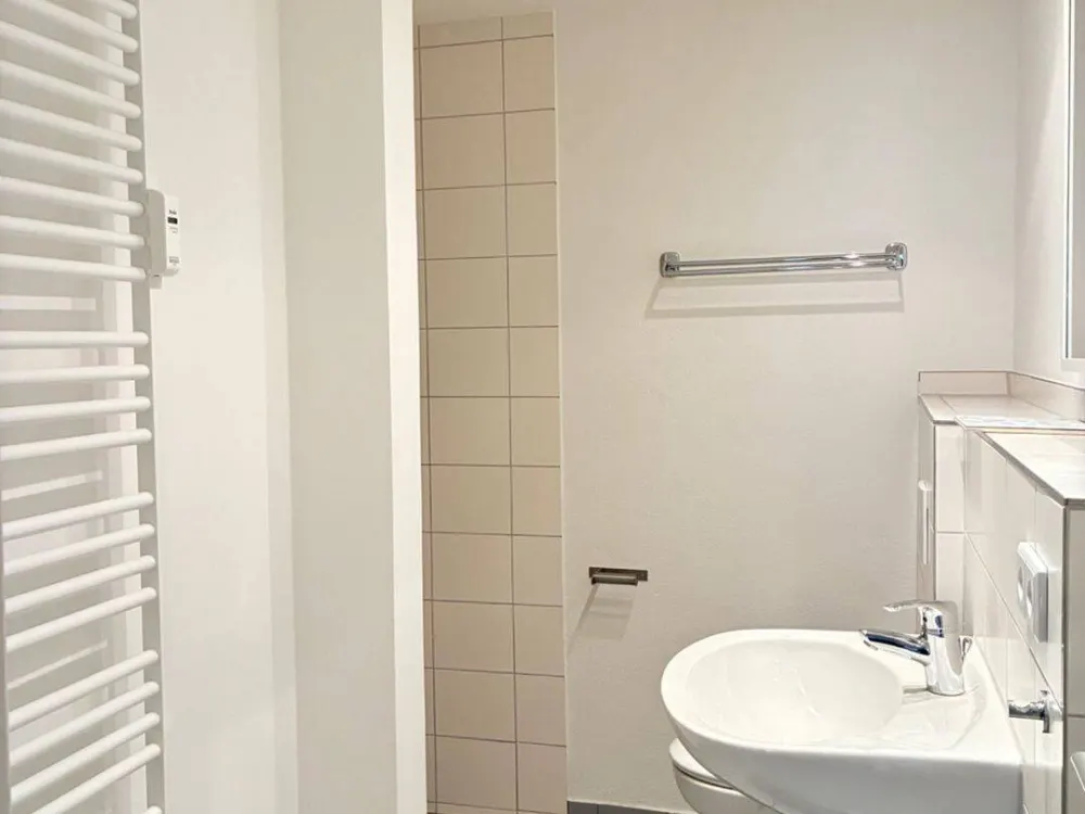 Helles Apartment mit Aufzug und Pellet-Heizung in Dresden - Hechtstraße (01097)
