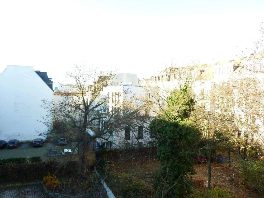 6-Raum-Wohnung * 2 Balkone * 3 Bäder * Parkett * Waldstraßenviertel