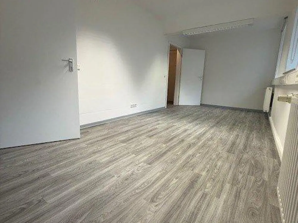 Modernisierte 2,5 Zimmer Souterrain Wohnung, perfekt für Paare