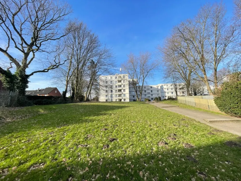 Gemütliche Wohlfühlwohnung mit Fahrstuhl und schönem Westbalkon