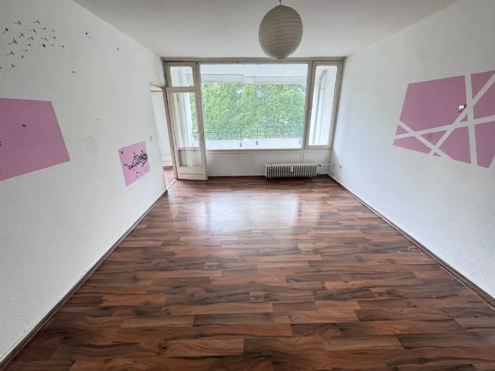Gemütliche Wohlfühlwohnung mit Fahrstuhl und schönem Westbalkon