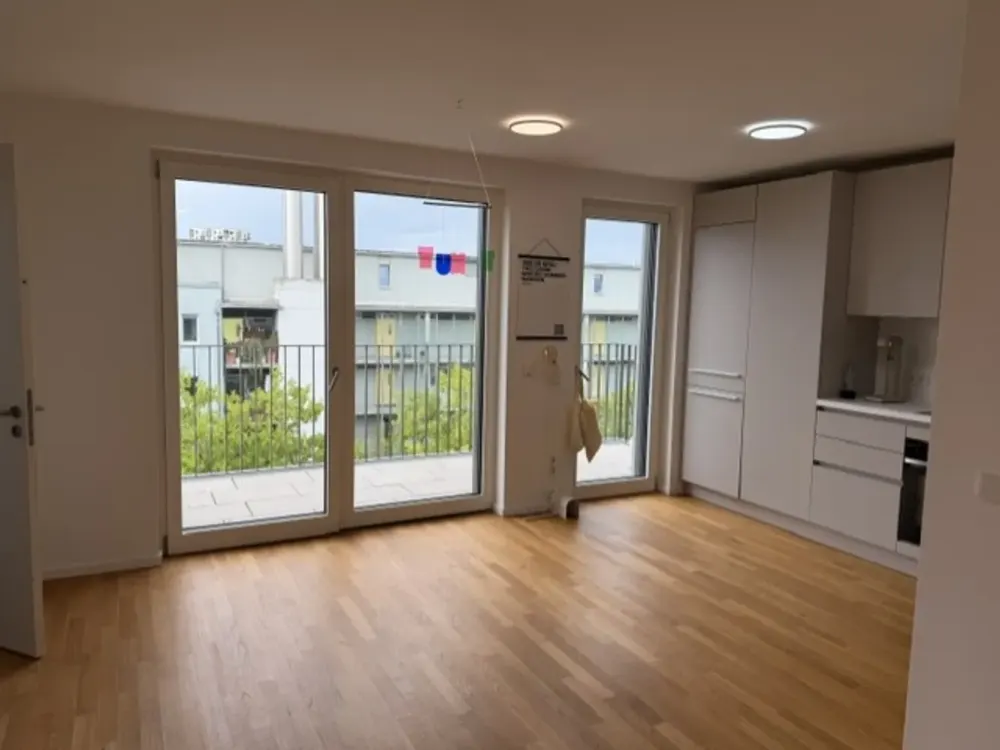 Zuhause mit 3,5 Zimmern und Penthouse-Flair in München