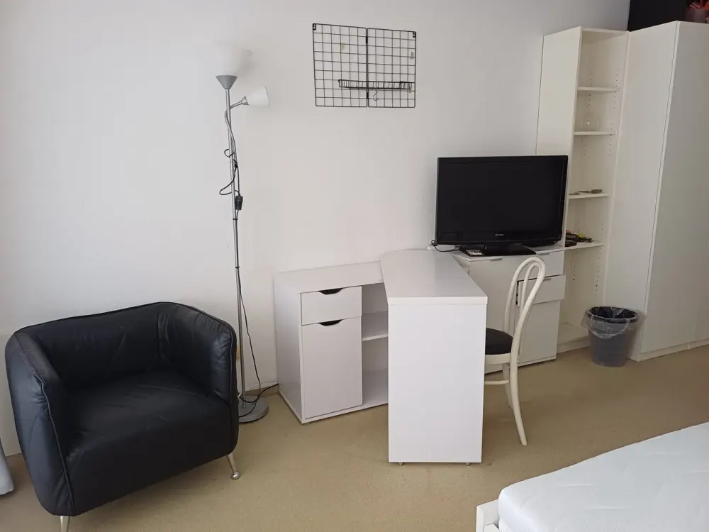 Modern möbliertes 1-Zimmerapartment in der City, Pauschalmiete 900€