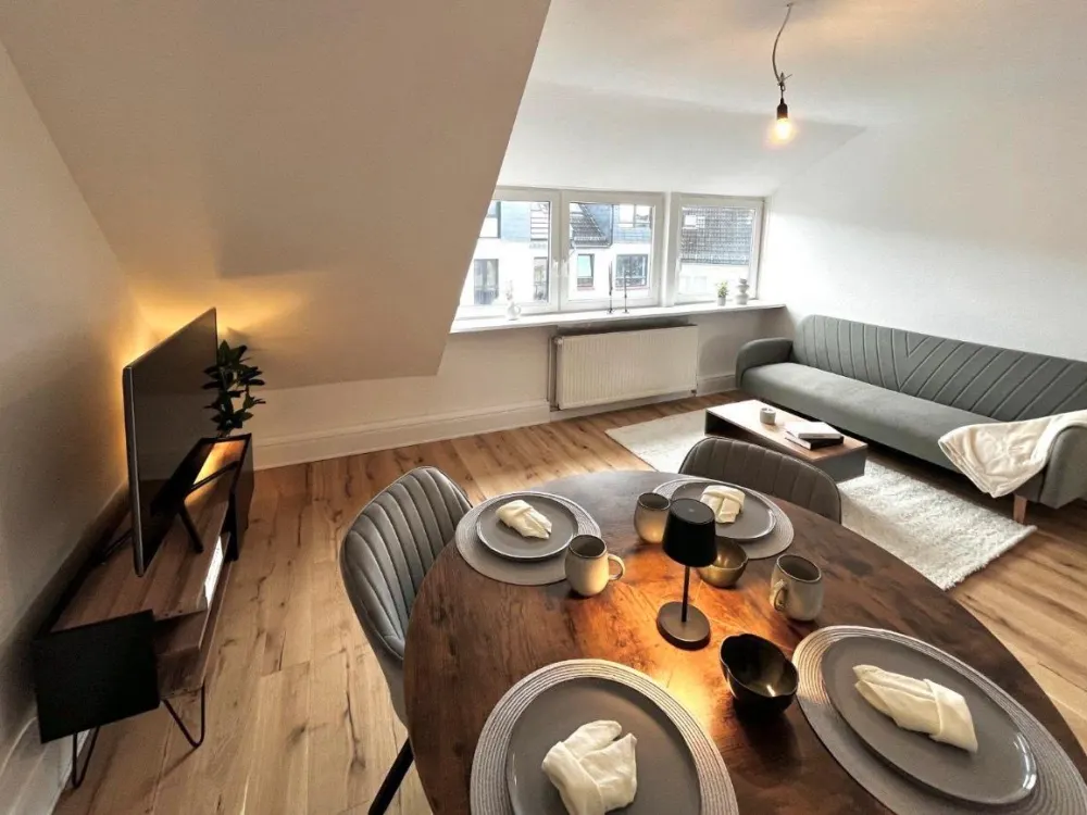 3-Room Apartment - First Occupancy After Complete Renovation on Osterdeich