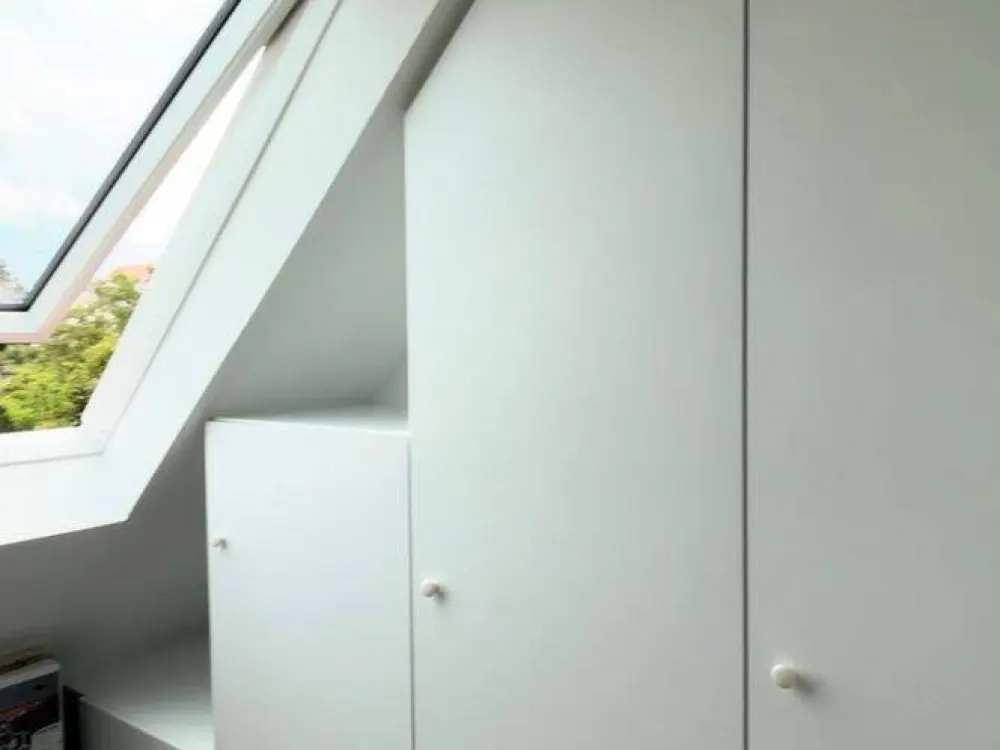 Teilmöblierte 2 Zimmer Wohnung in Botnang