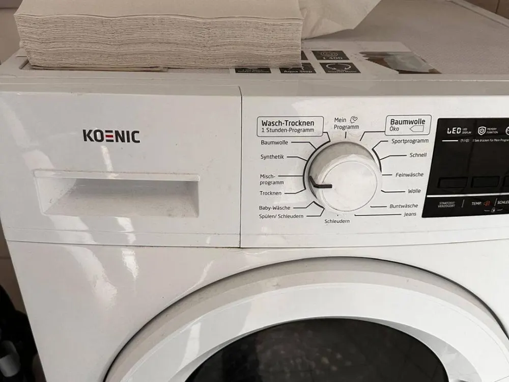 Teilmöblierte 2 Zimmer Wohnung in Botnang