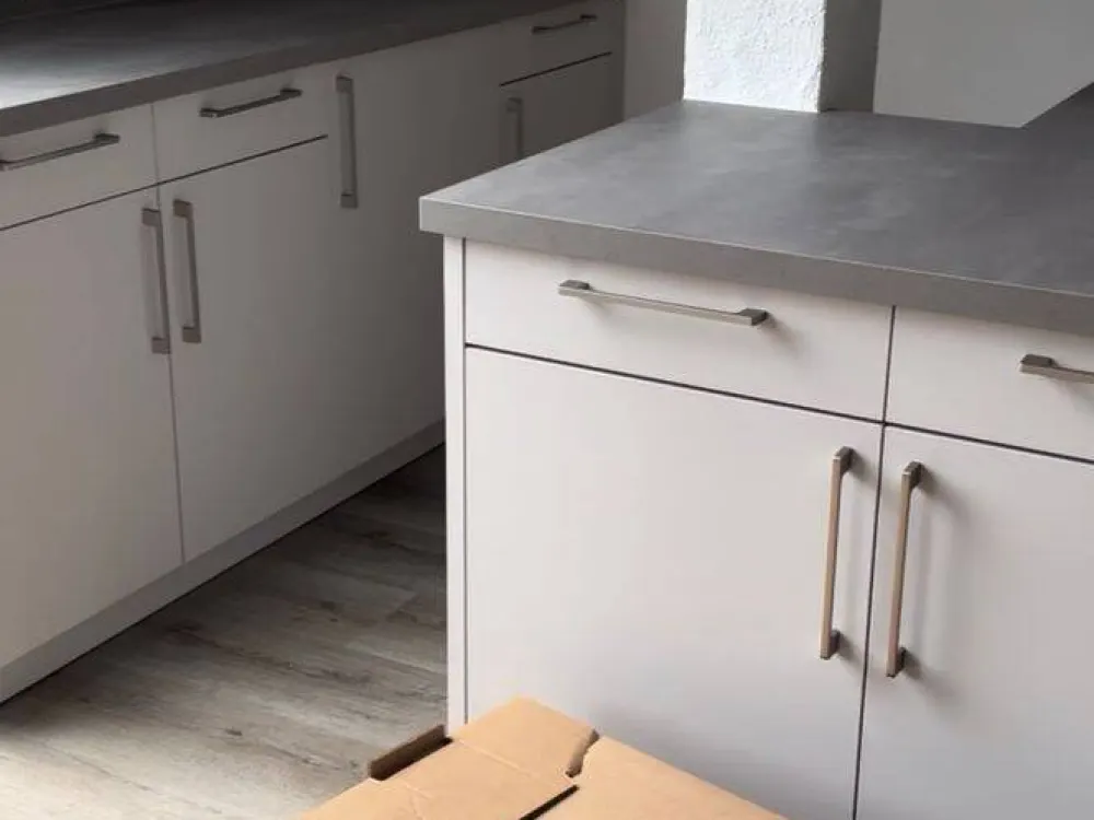 Teilmöblierte 2 Zimmer Wohnung in Botnang