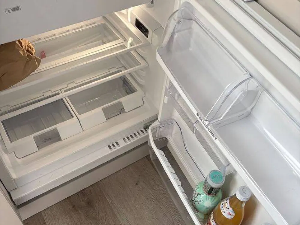 Teilmöblierte 2 Zimmer Wohnung in Botnang