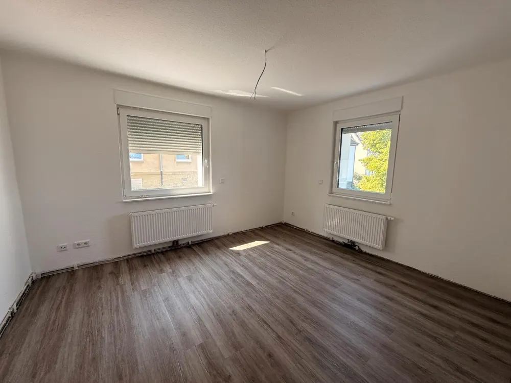 Modernisierte 3-Zimmer-Wohnung mit Balkon, nur mit WBS