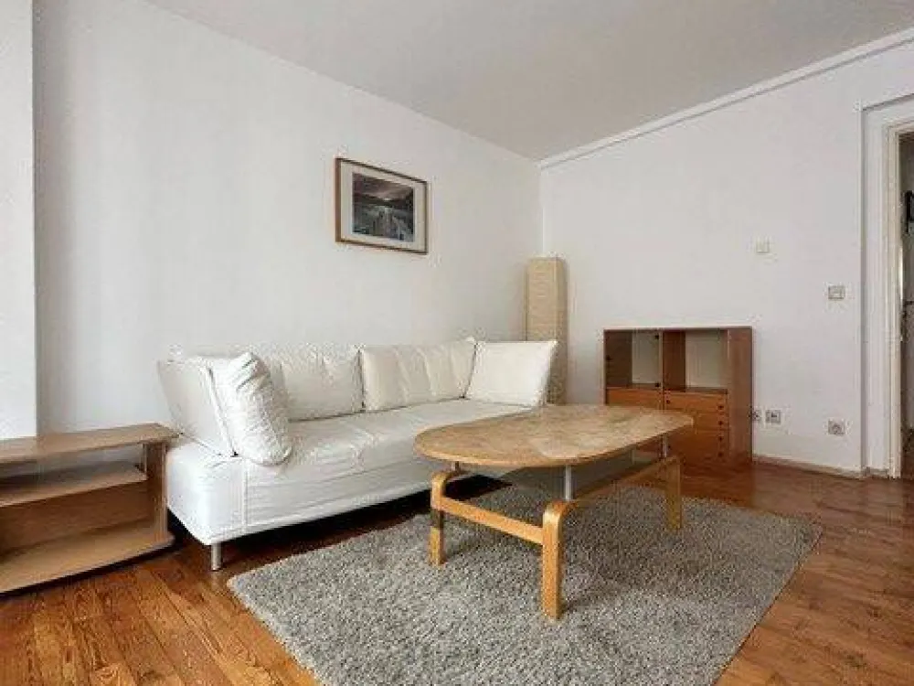 Sehr schöne 2-Zimmer-Wohnung im Herzen der Altstadt