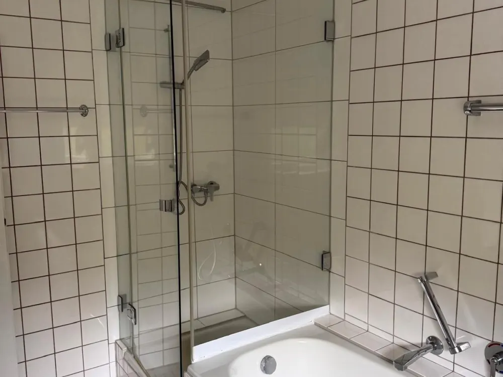 130 m², Helle 3-Zimmer-Wohnung mit Balkon am Stadtpark Lehrte