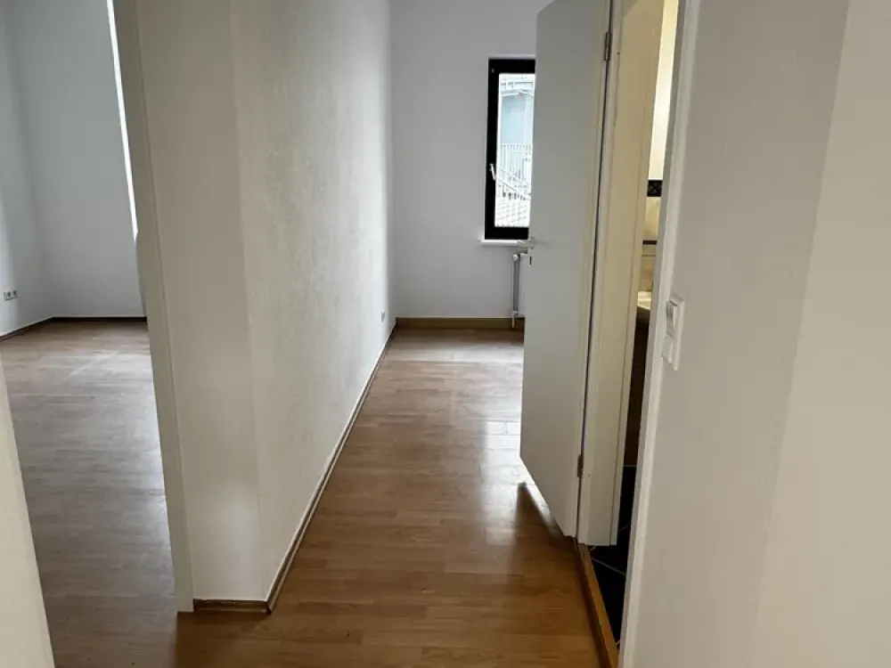 Bright 3-Room Apartment in Central Location of Saarbrücken-St. Johann