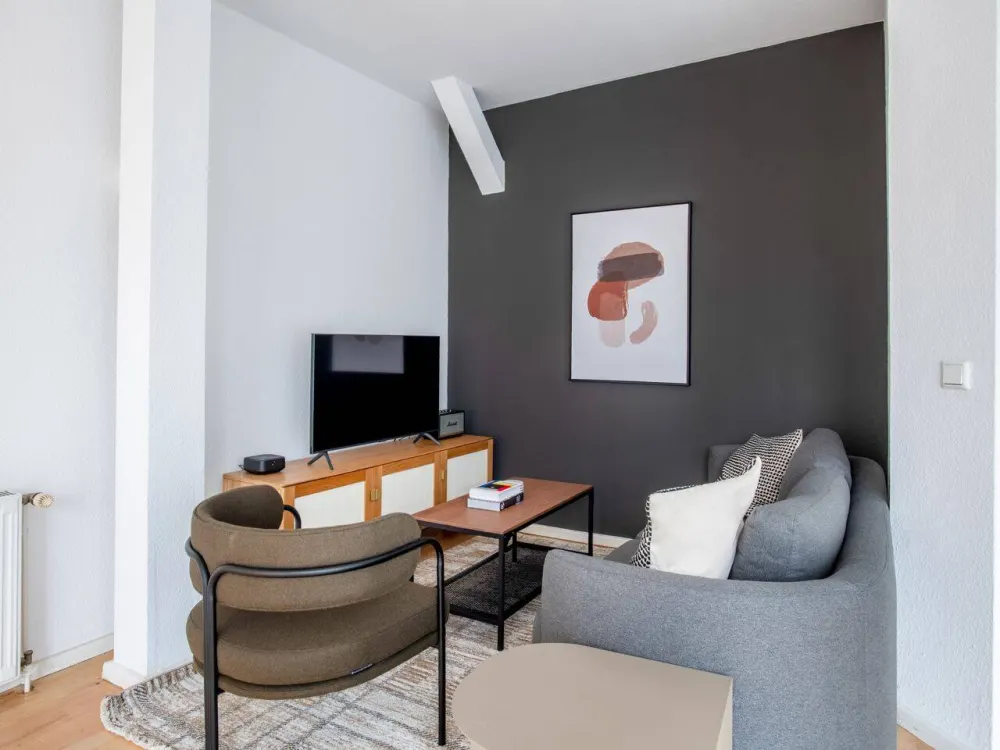 Impressive 3-Room Apartment in Neukölln - Fully Furnished