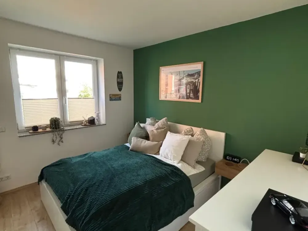 Ansprechende und neuwertige 2-Raum-EG-Wohnung mit Balkon in Bergheim