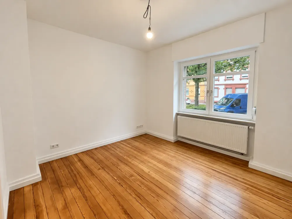 Ihr neues Zuhause in der Oststadt, sanierte 3-Zimmer-Altbauwohnung mit Loggia