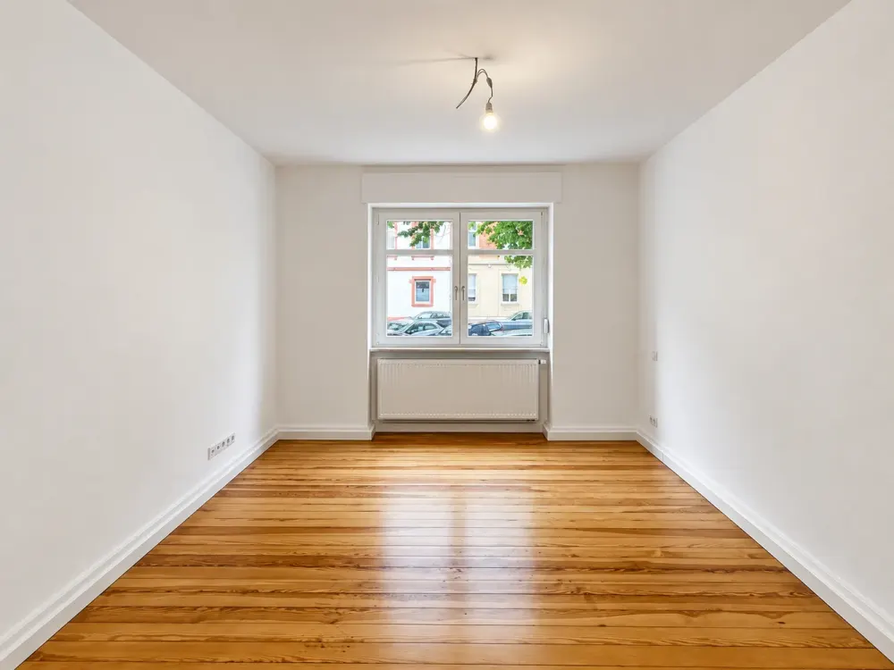 Ihr neues Zuhause in der Oststadt, sanierte 3-Zimmer-Altbauwohnung mit Loggia