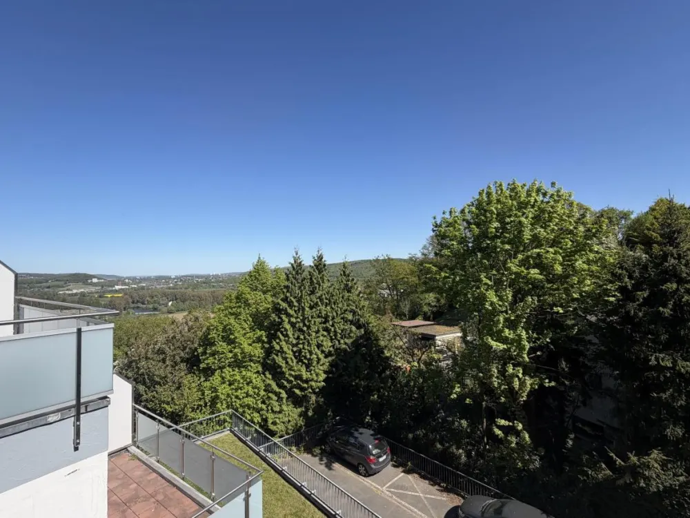 Attraktive 2,5 Zimmer-Wohnung mit Balkon u. Garage in Volmarstein