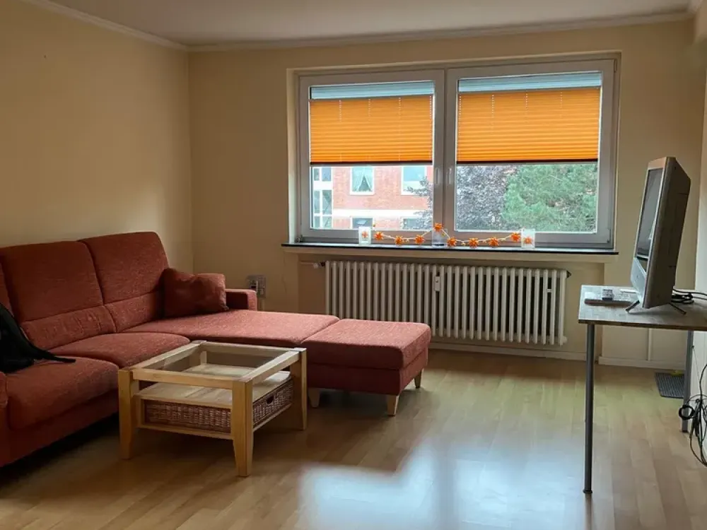 Sonnige 3-Zimmer-Wohnung mit Balkon und Garage in Hannover Döhren