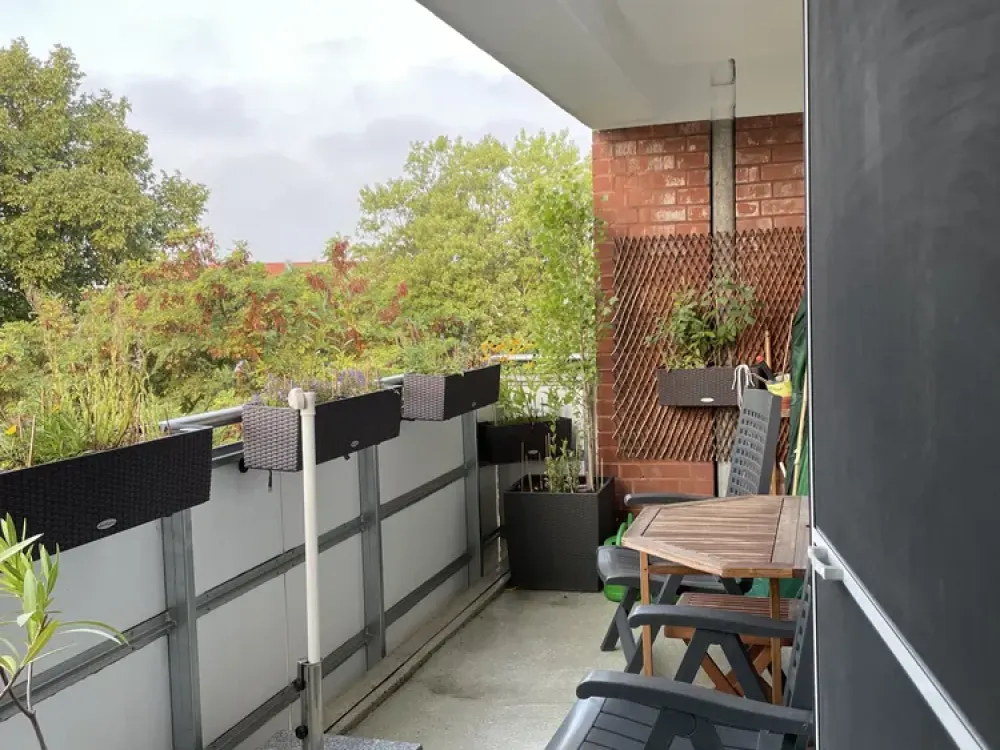 Sonnige 3-Zimmer-Wohnung mit Balkon und Garage in Hannover Döhren