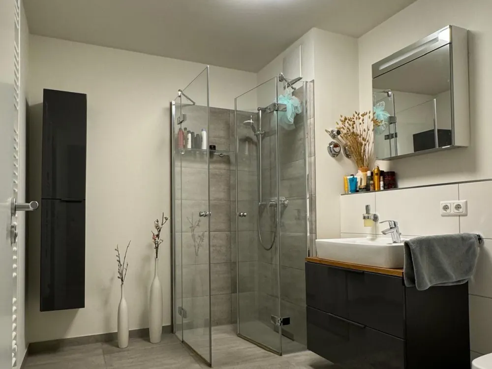 4-Room Apartment