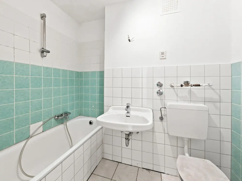 Großzügige 3 Zi.-Whg. mit Balkon