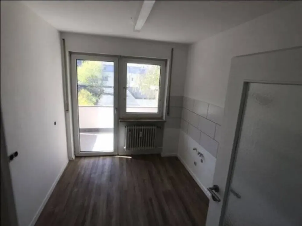 Ideal für Familien oder WG: 4-Zi-Whg mit Balkon, Nürnberg Gärten b Wöhrd