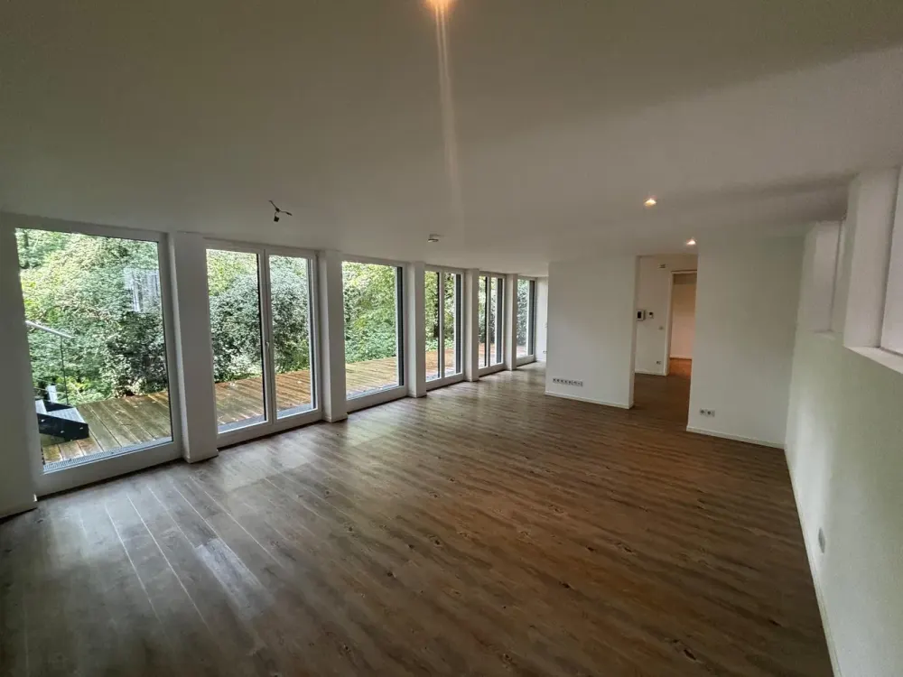 Traumhaftes Zuhause mit 3,5 Zimmern mit Terrasse und direktem Zugang zum Pegnitz Grund