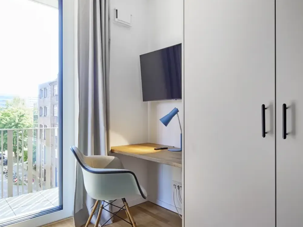Möblierte Einzimmerwohnung, zentral gelegen, Neubau
