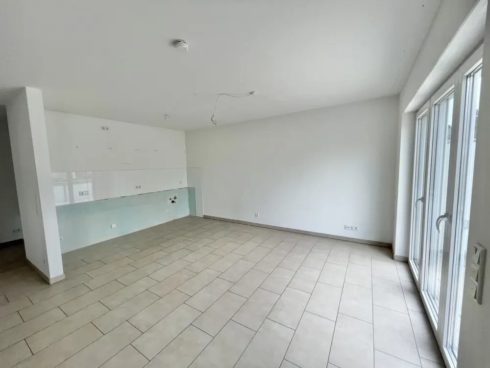Schöne, barrierefreie Balkonwohnung und Aufzug