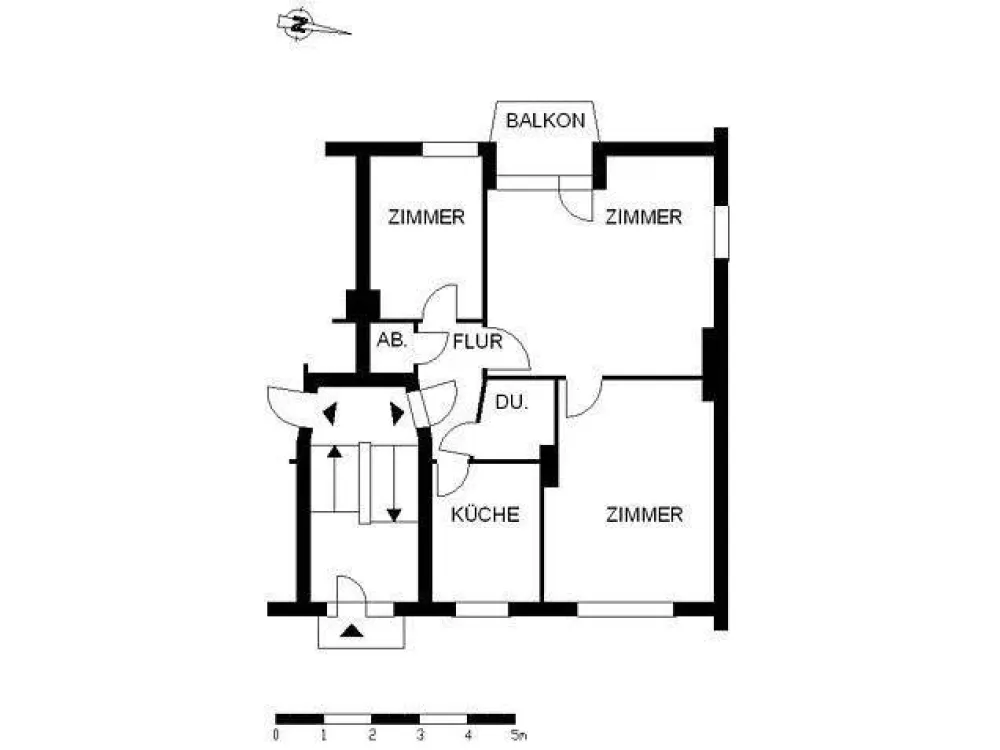 Renovated 2.5-Room Apartment with Balcony