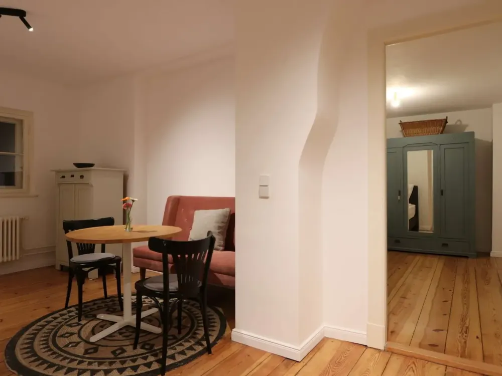 Schöne möblierte Wohnung in Neukölln ab - Verfügbar ab Oktober