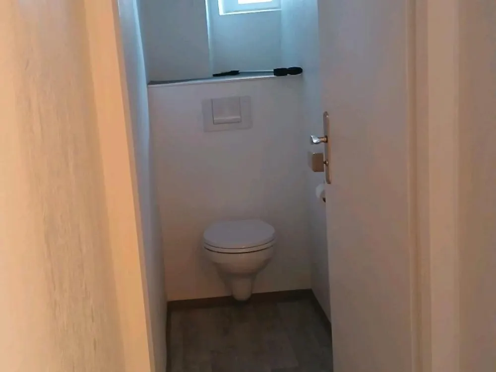 schöne helle 2 Zimmer-Wohnung in Nürnberg Nähe Wöhrder See, WG !