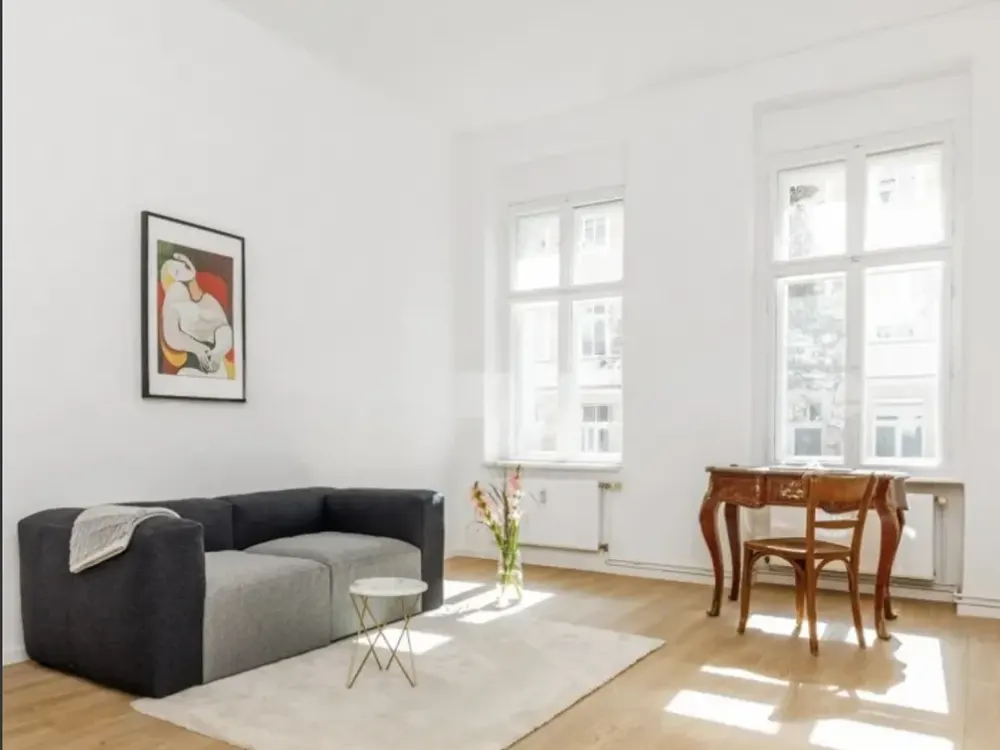 Neues Zuhause in Stadtmitte - individuelle Altbauwohnung in fantastischer Lage Nähe Torstrasse