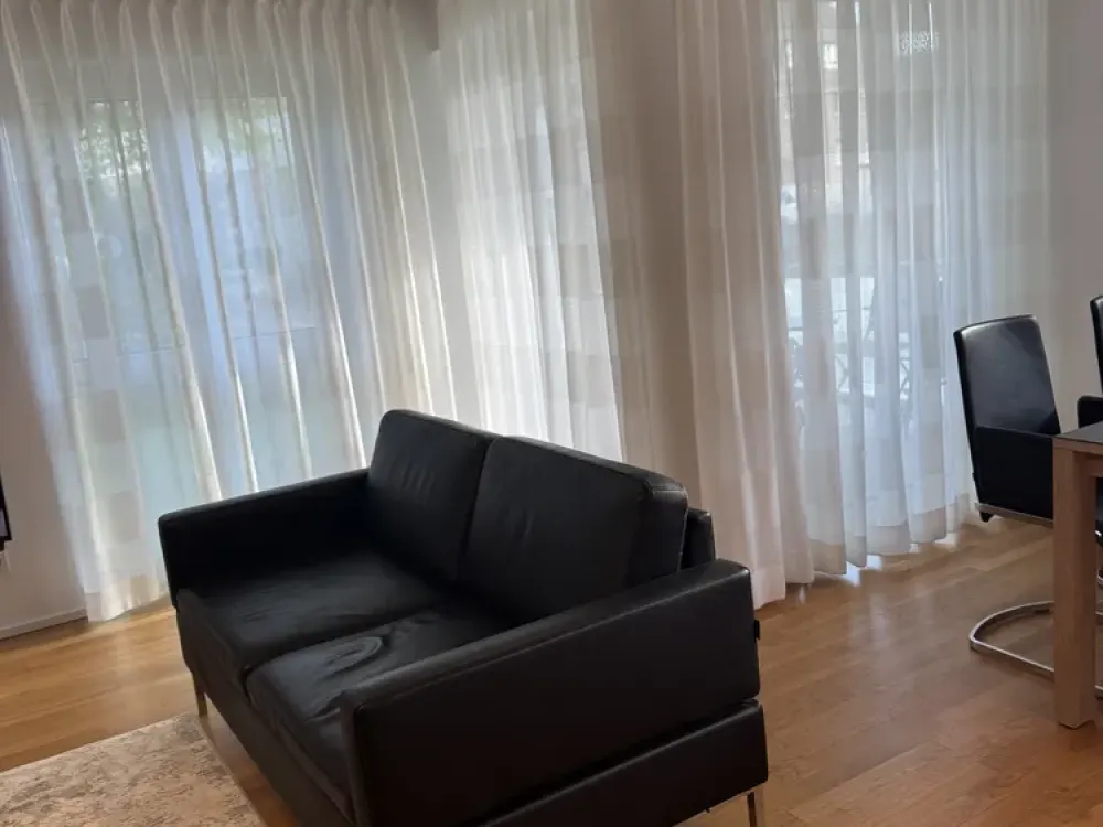 Sehr schöne Etagenwohnung stadtnah, direkt am Park