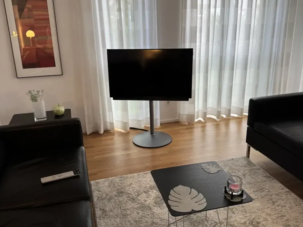 Sehr schöne Etagenwohnung stadtnah, direkt am Park