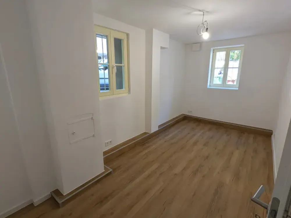 Altbaucharme trifft modernen Wohnkomfort, 2-Zimmer-Wohnung in Stuttgart-West