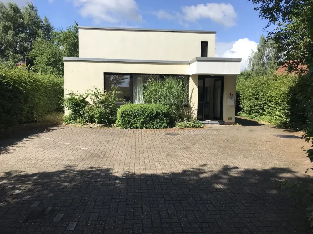 Spacious 2-Room Apartment in Beautiful Lilienthal