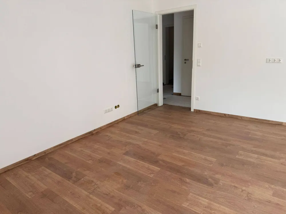 Schöne moderne 3-Zimmerwohnung mit großem Balkon in Dresden-Klotzsche - Erstbezug