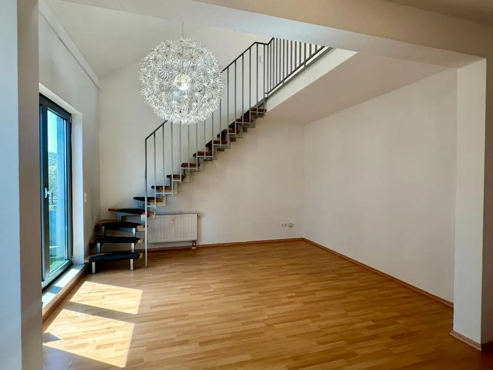 3 ZKB + Galerie Wohnung/Maisonette Zentral