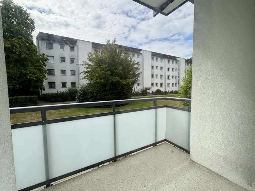 Well-maintained 3-room ground floor apartment in Horn-Lehe