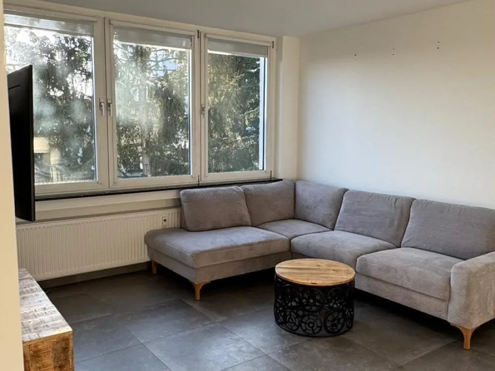 3 Zimmerwohnung möbliert - sürther Feld
