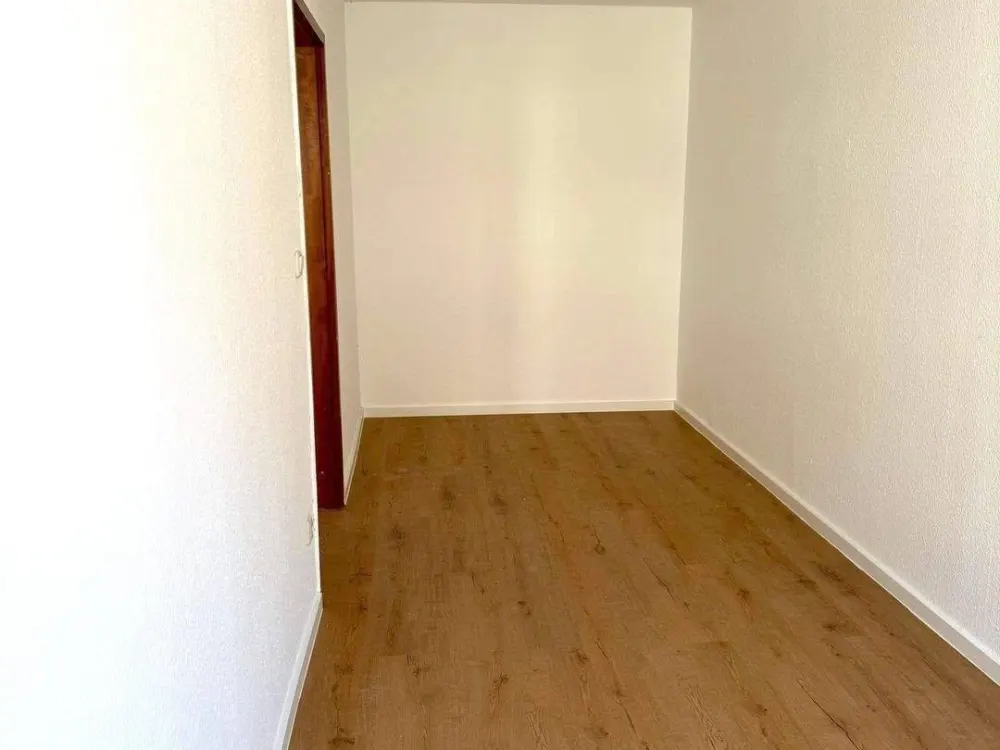 +++MODERN RENOVIERT UND SOFORT WOHLFÜHLEN, 3 ZIMMER MIT AUFZUG+++
