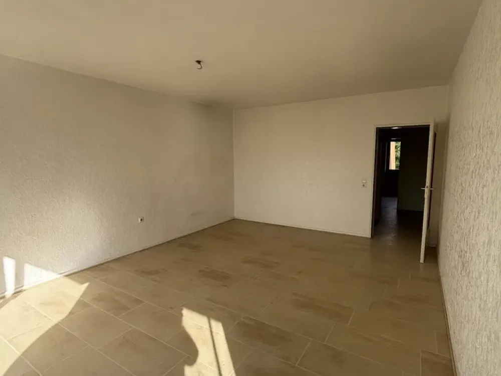3-Zimmer-Wohnung mit Balkon und 79,75 m² Wohnfläche in Bremen