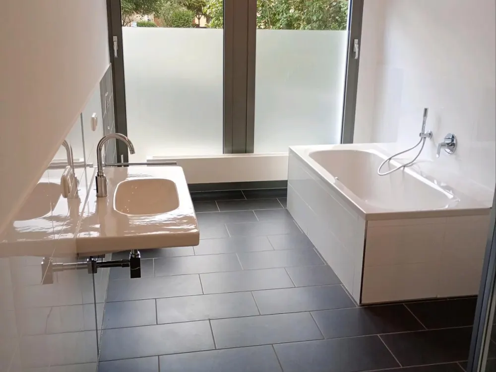 4-Raum-Wohnung, 165 m², inkl. 2 PKW-Stellplätze, 99428 Nohra/Ulla