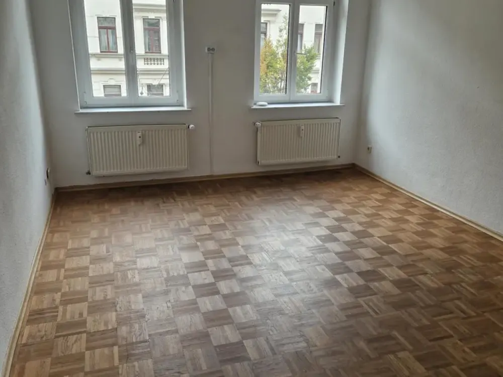 schöne WG-geeignete Wohnung
