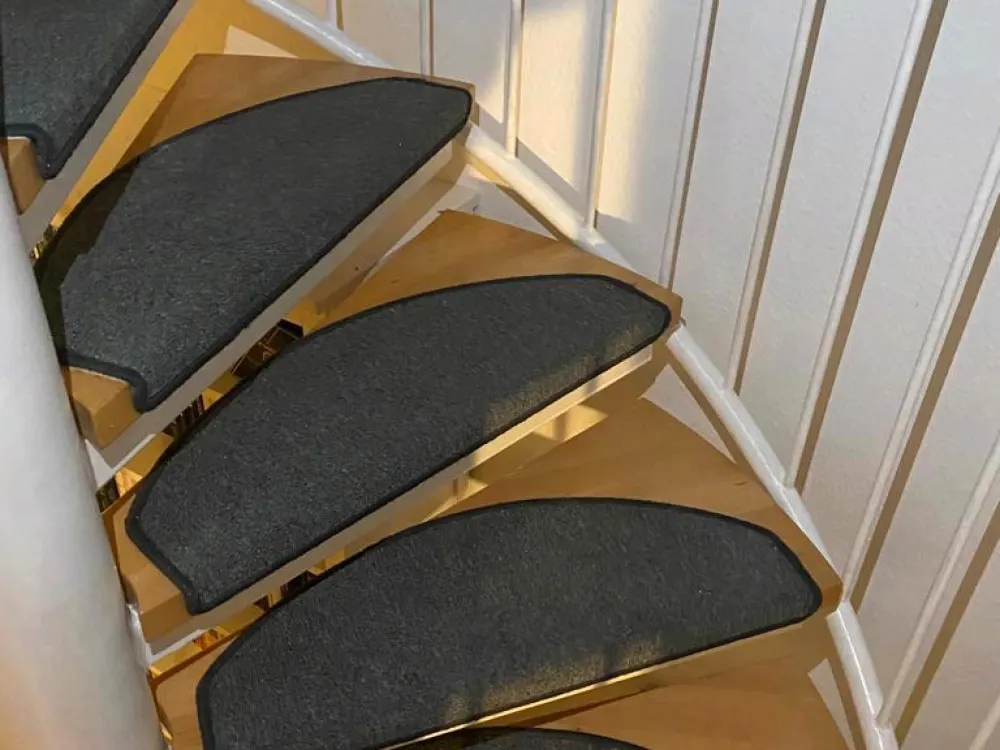 3 Zimmer Maisonette Wohnung mit EBK, Balkon und Tiefgarage